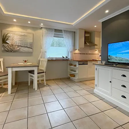 Ruusenhues, App 1 Apartment *